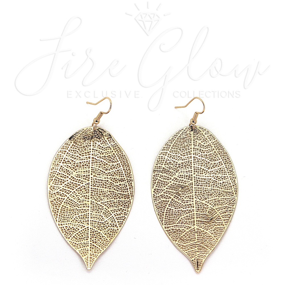 Boho Chic Gold Tone Filigree Leaf Earrings - Picture 8 of 8